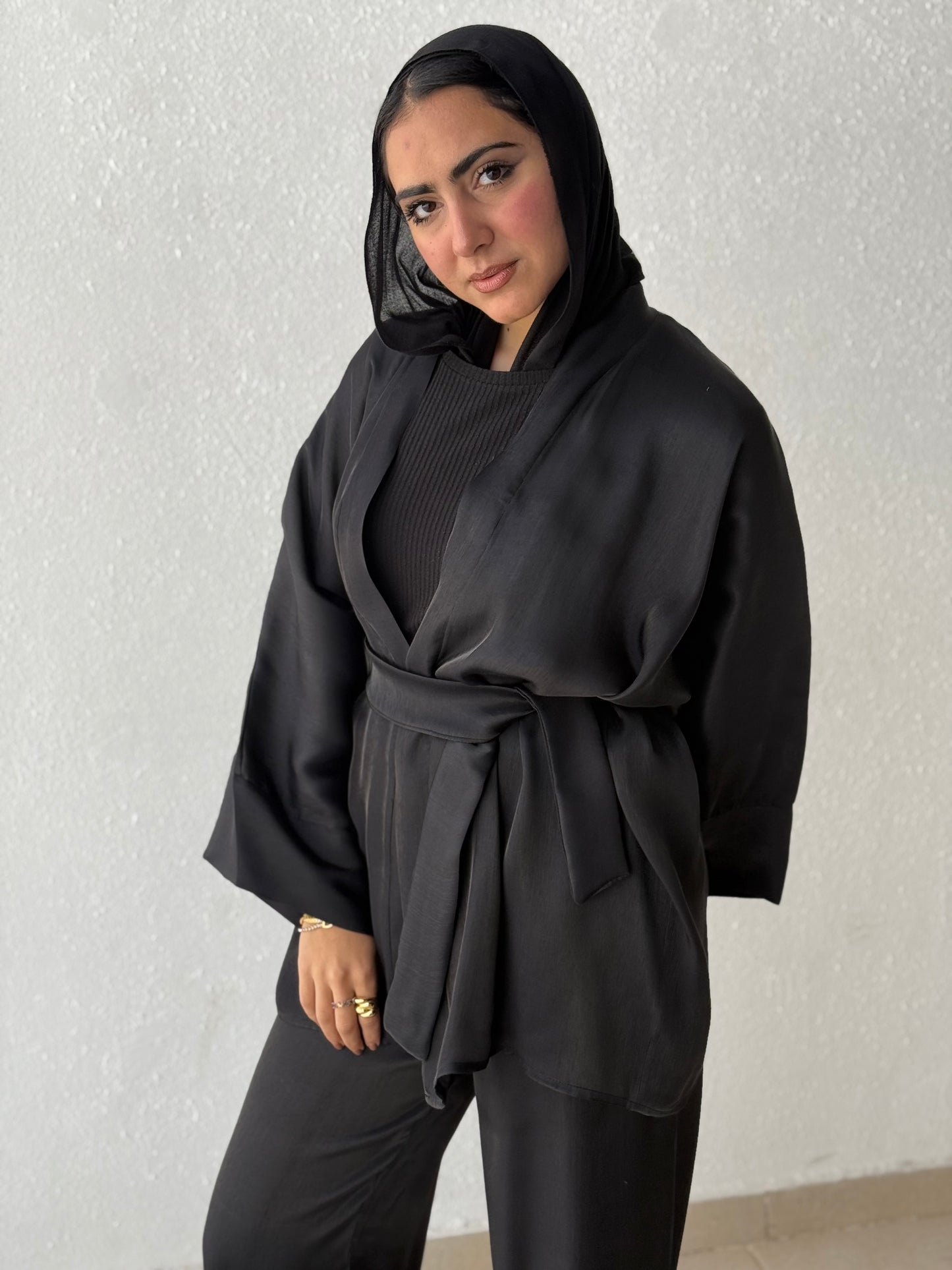 Shimmer kimono with belt