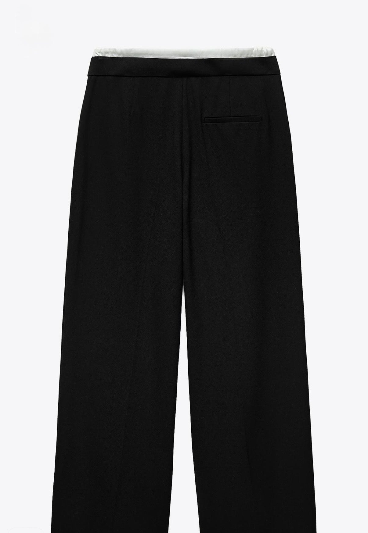White waist band trousers
