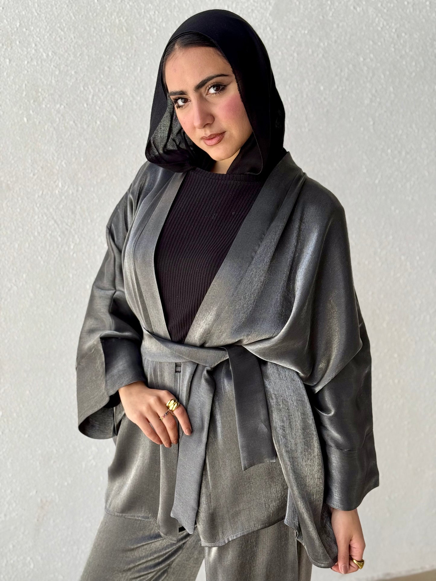 Shimmer kimono with belt