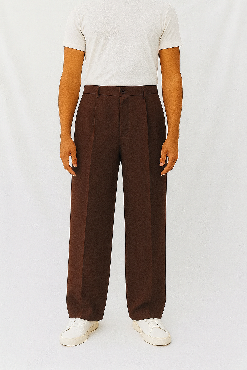 Tailored pant with front pleats and elastic back
