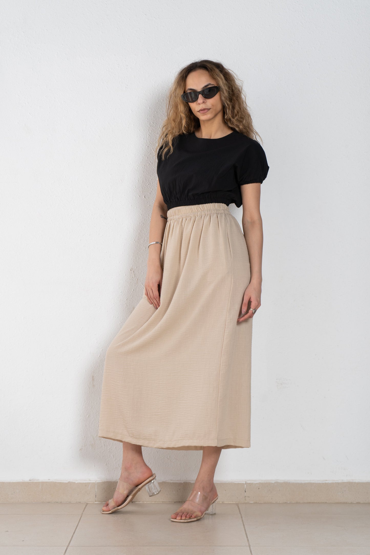 Linen skirt with elastic band