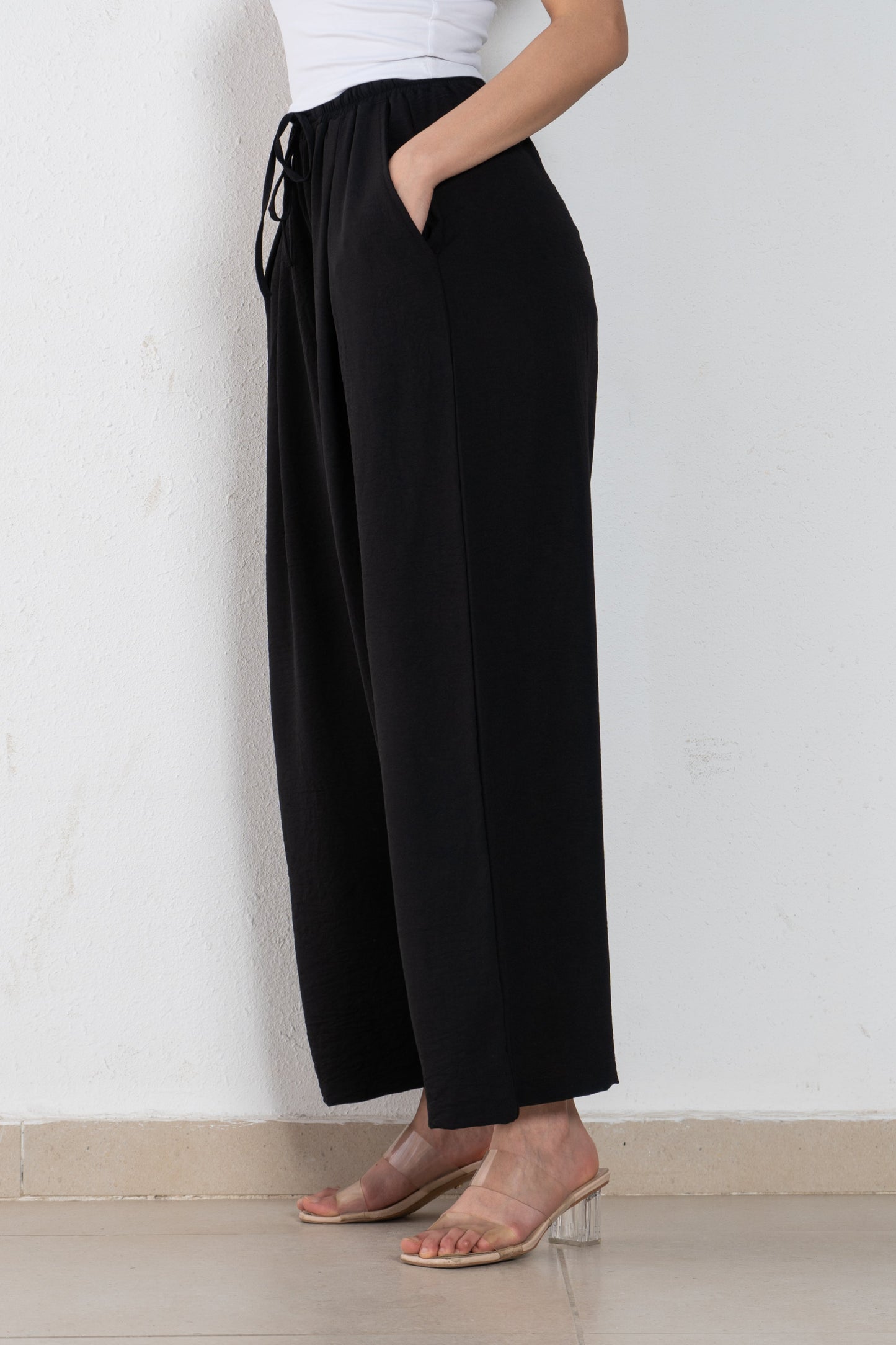 Linen pant with one front pleat