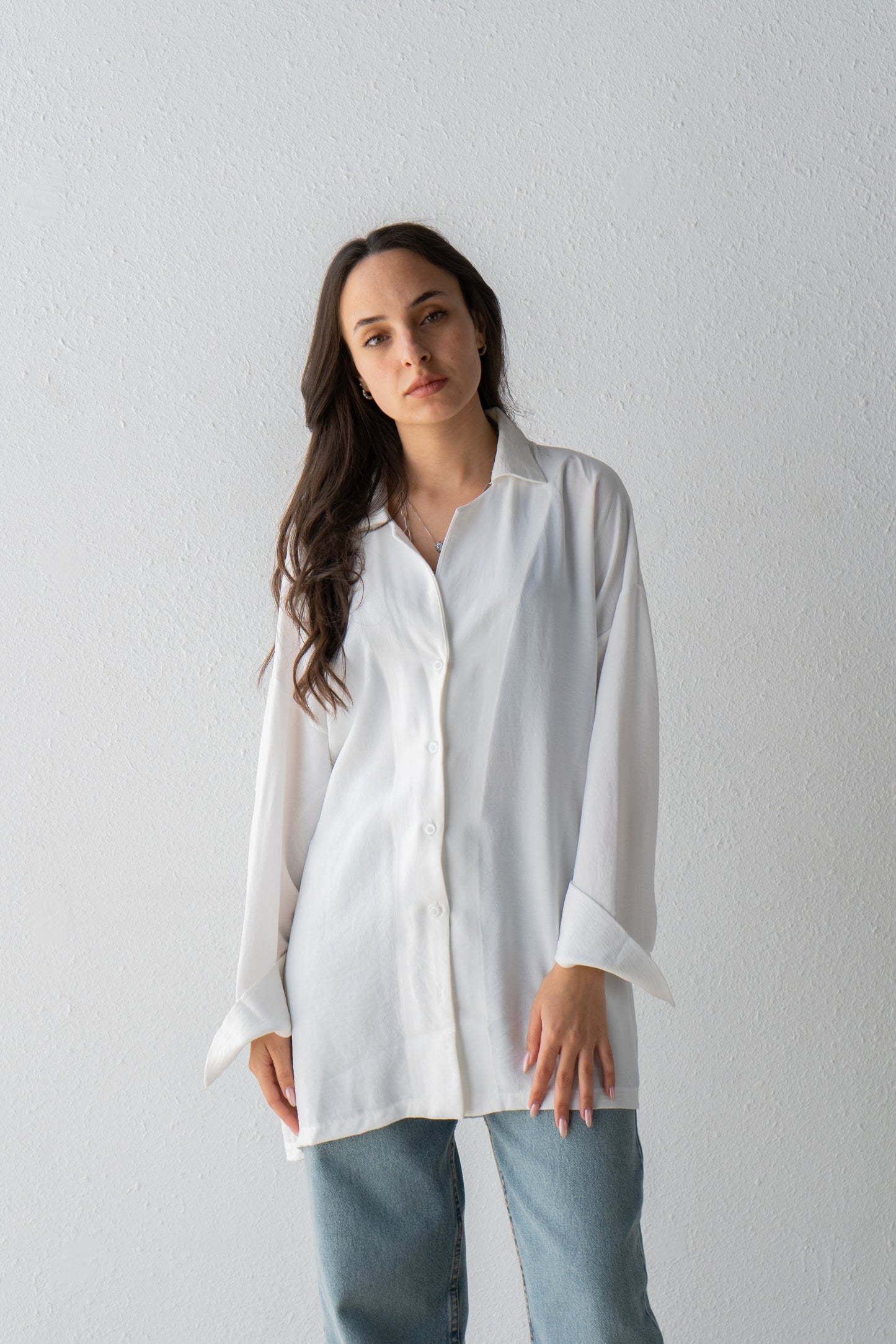 Long sleeves linen shirt with safari collar