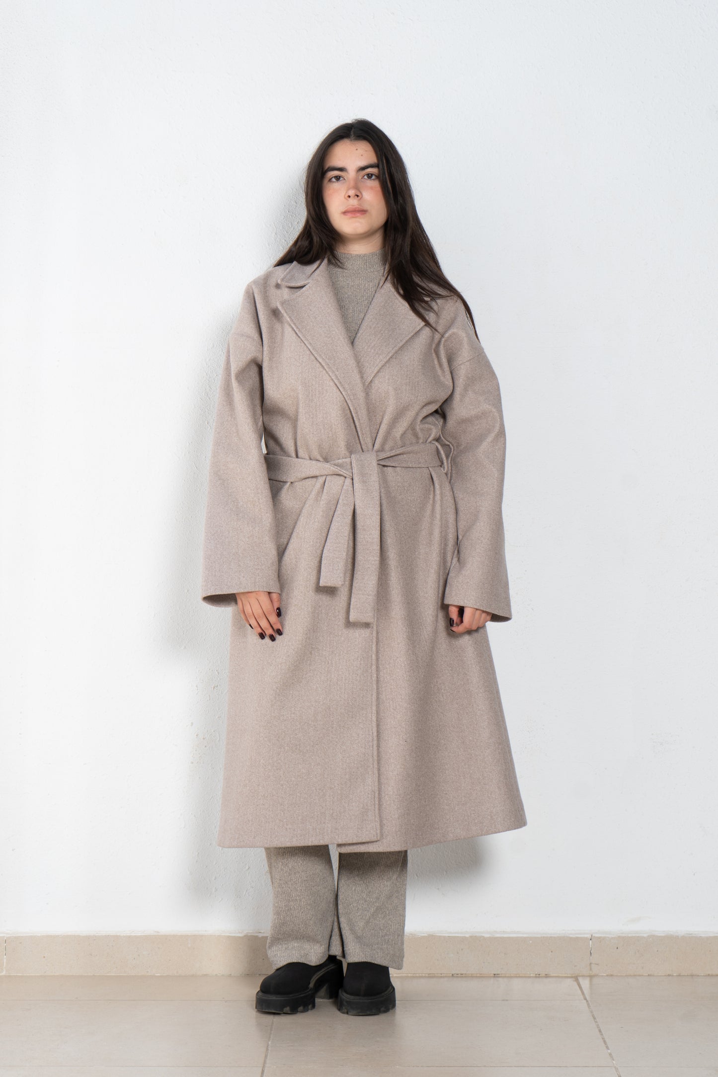 Oversized coat with belt