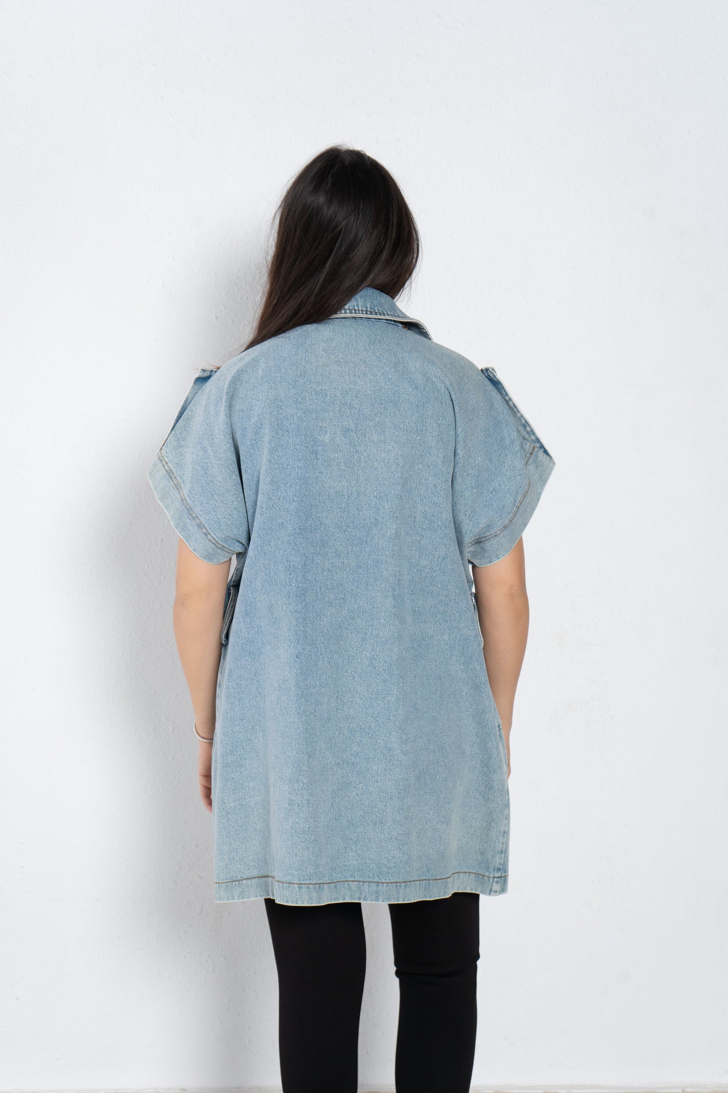 Long jeans cardigan with pockets