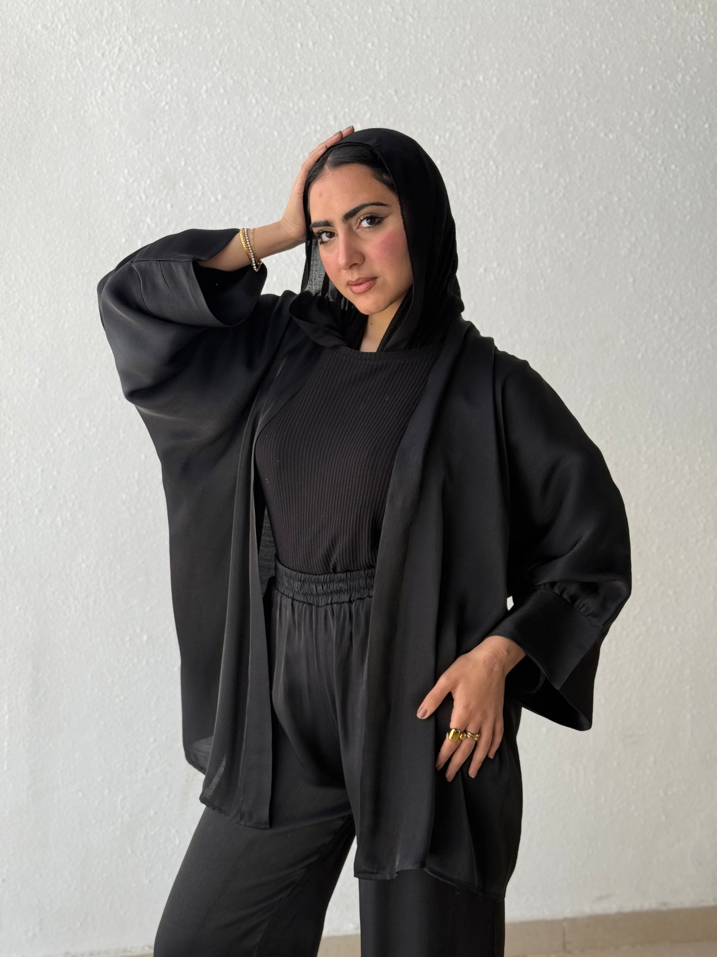 Shimmer kimono with belt