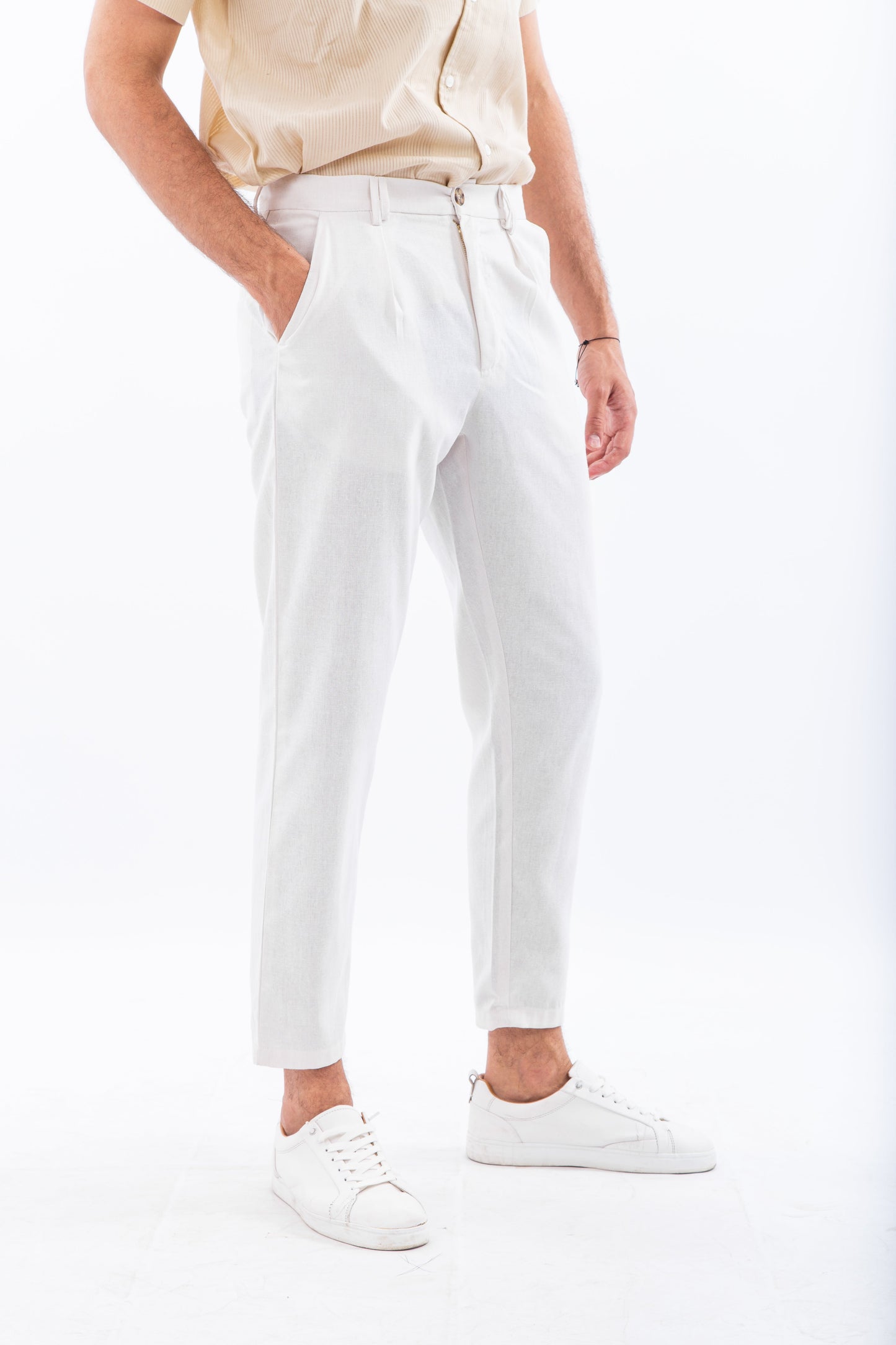 Linen slim fit pant with front pleats