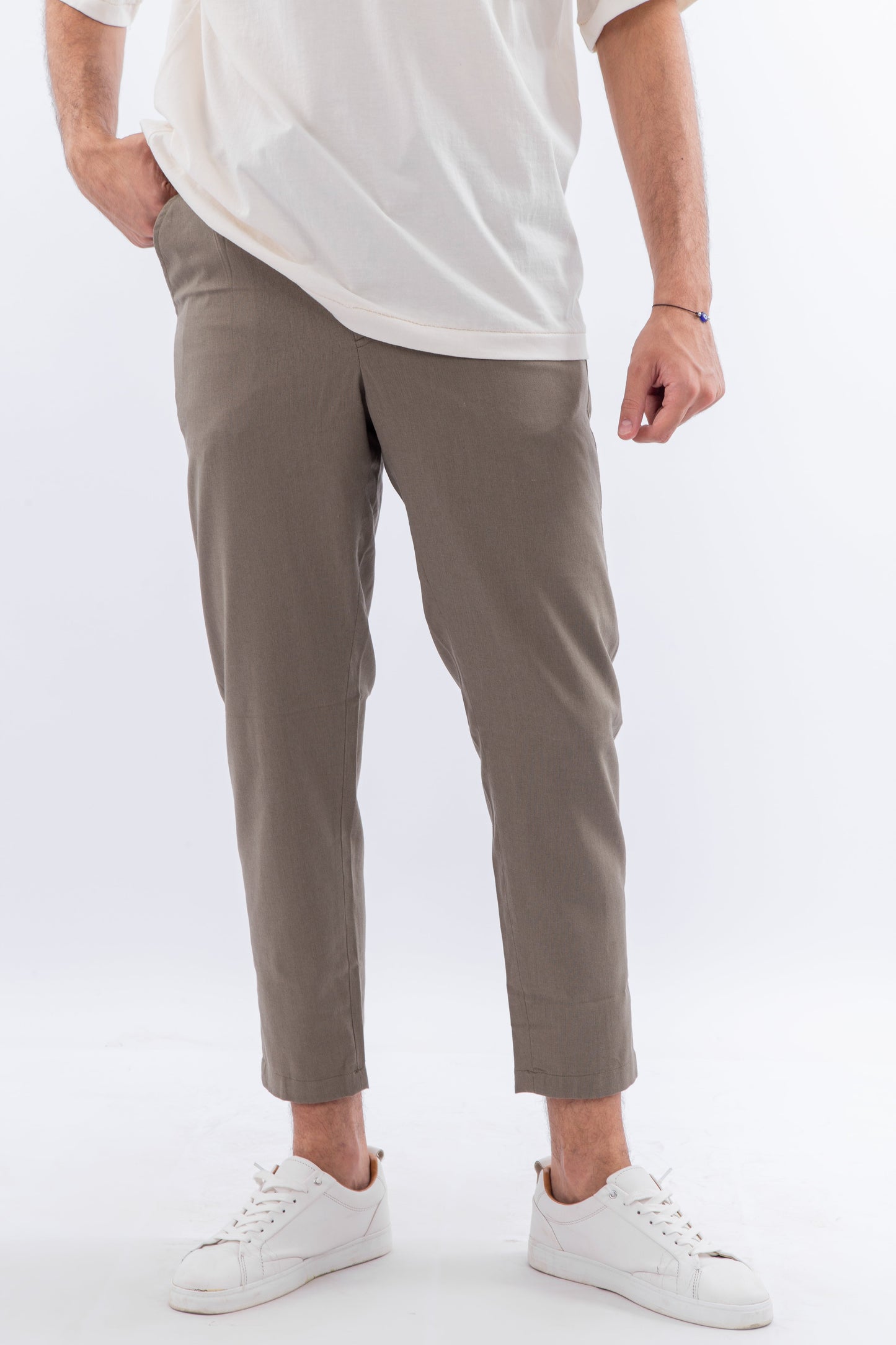 Linen slim fit pant with front pleats