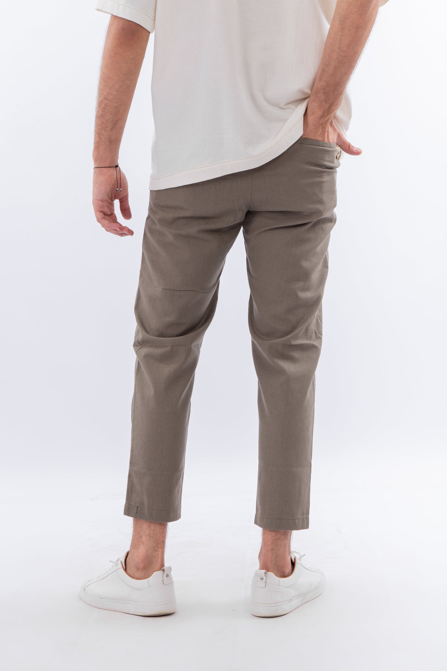 Linen slim fit pant with front pleats