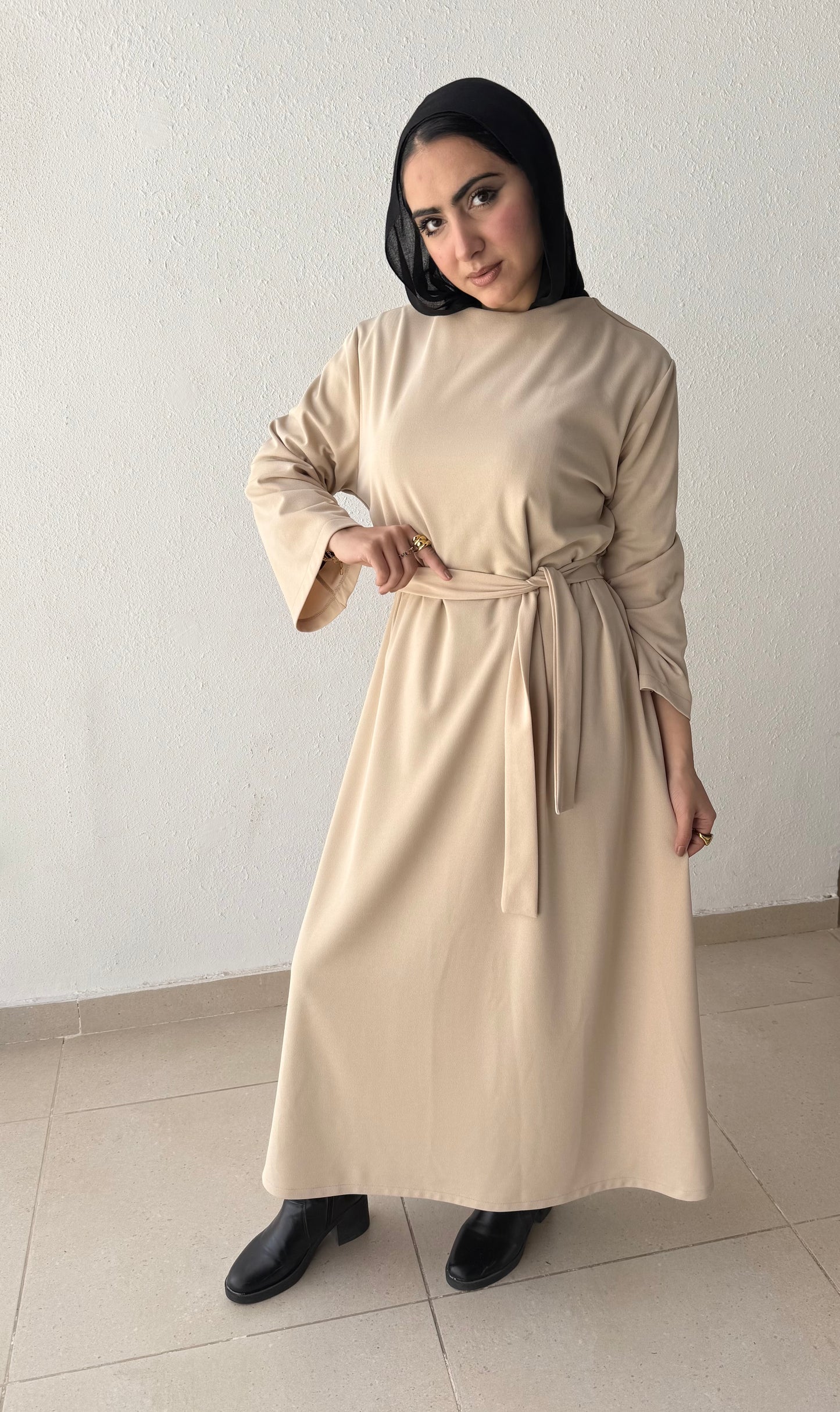 Modest dress with belt