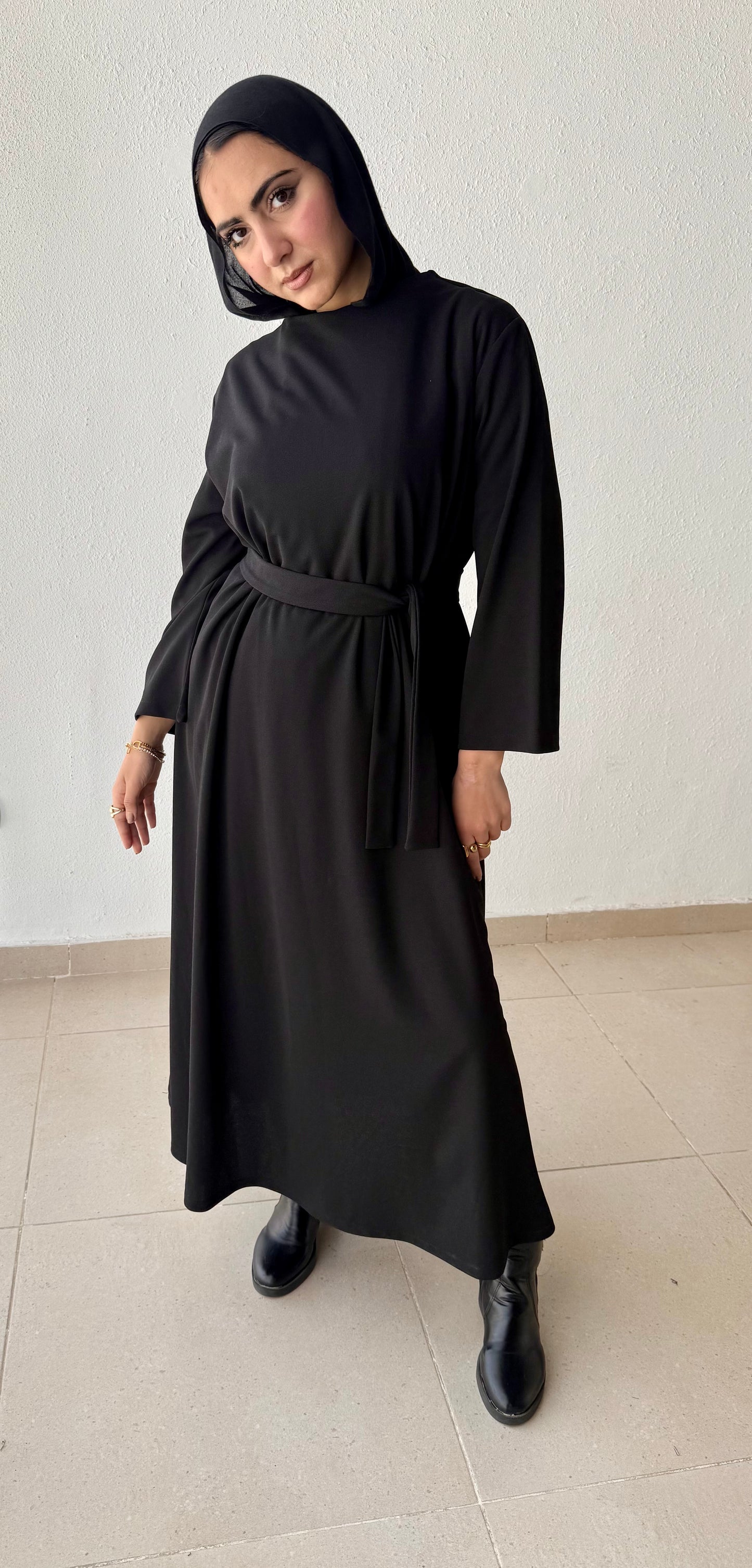 Modest dress with belt