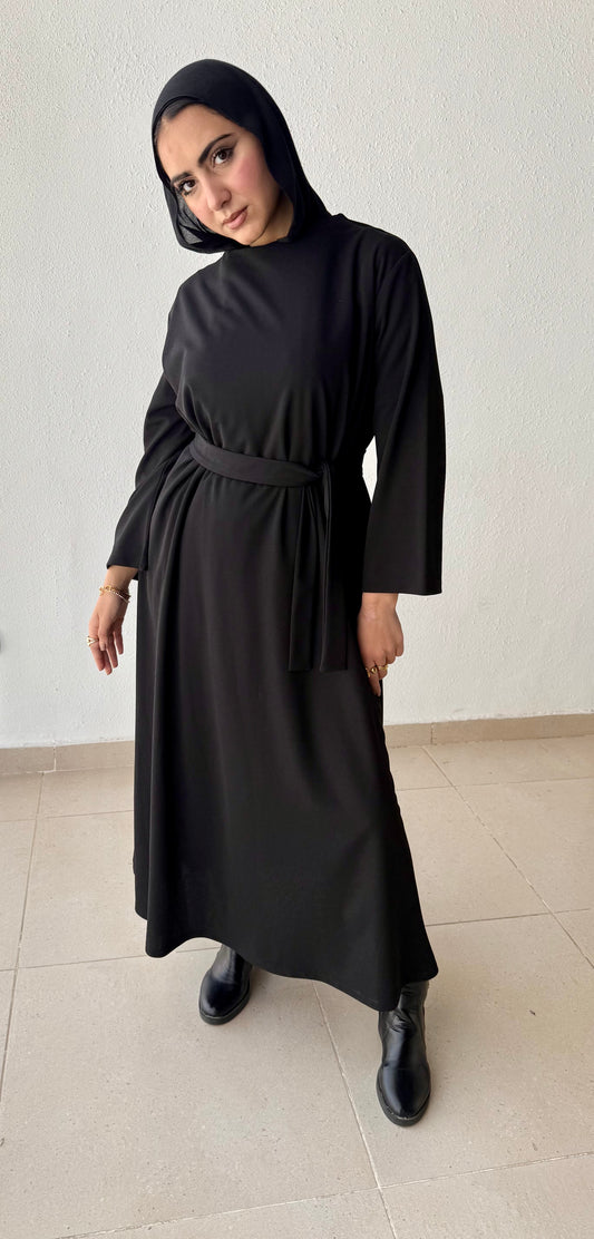 Modest dress with belt