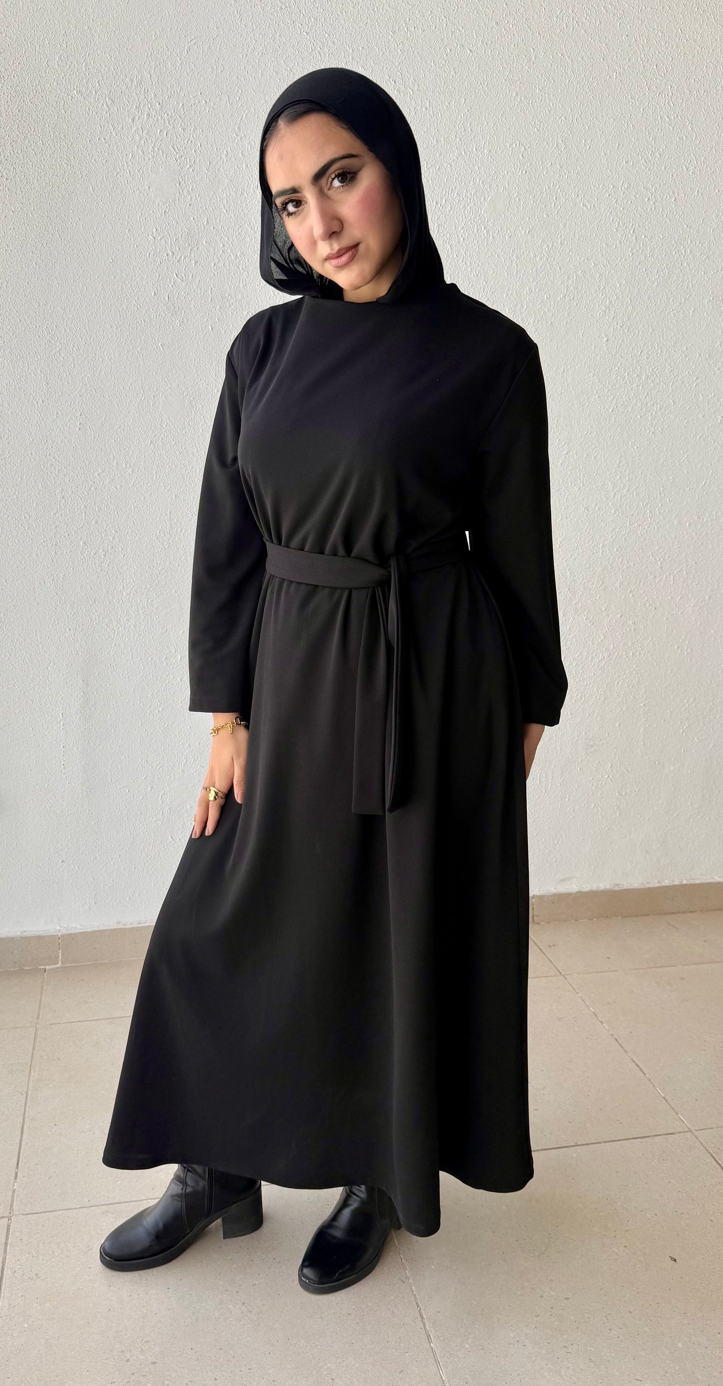 Modest dress with belt