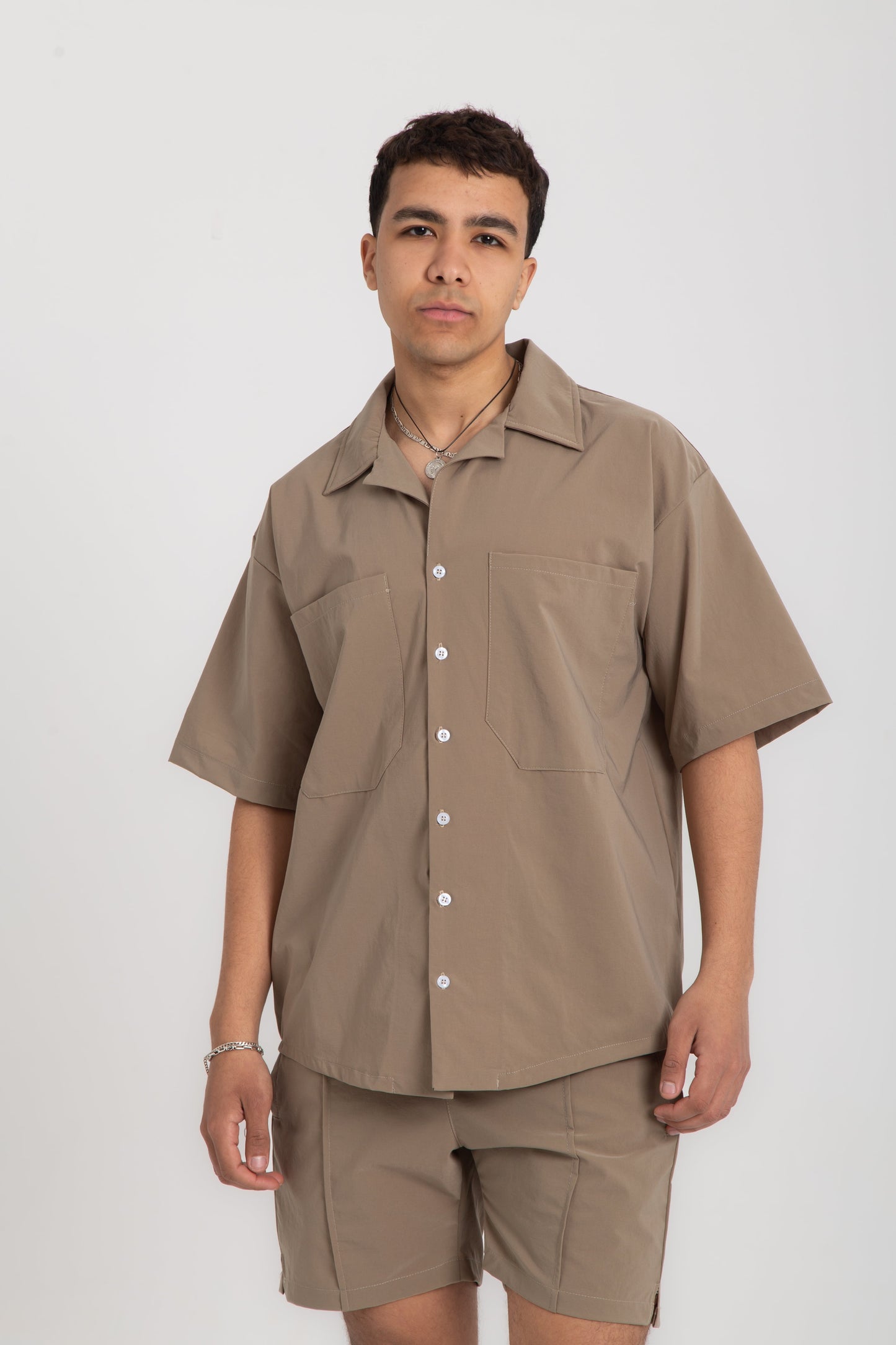 Oversized shirt with front pockets