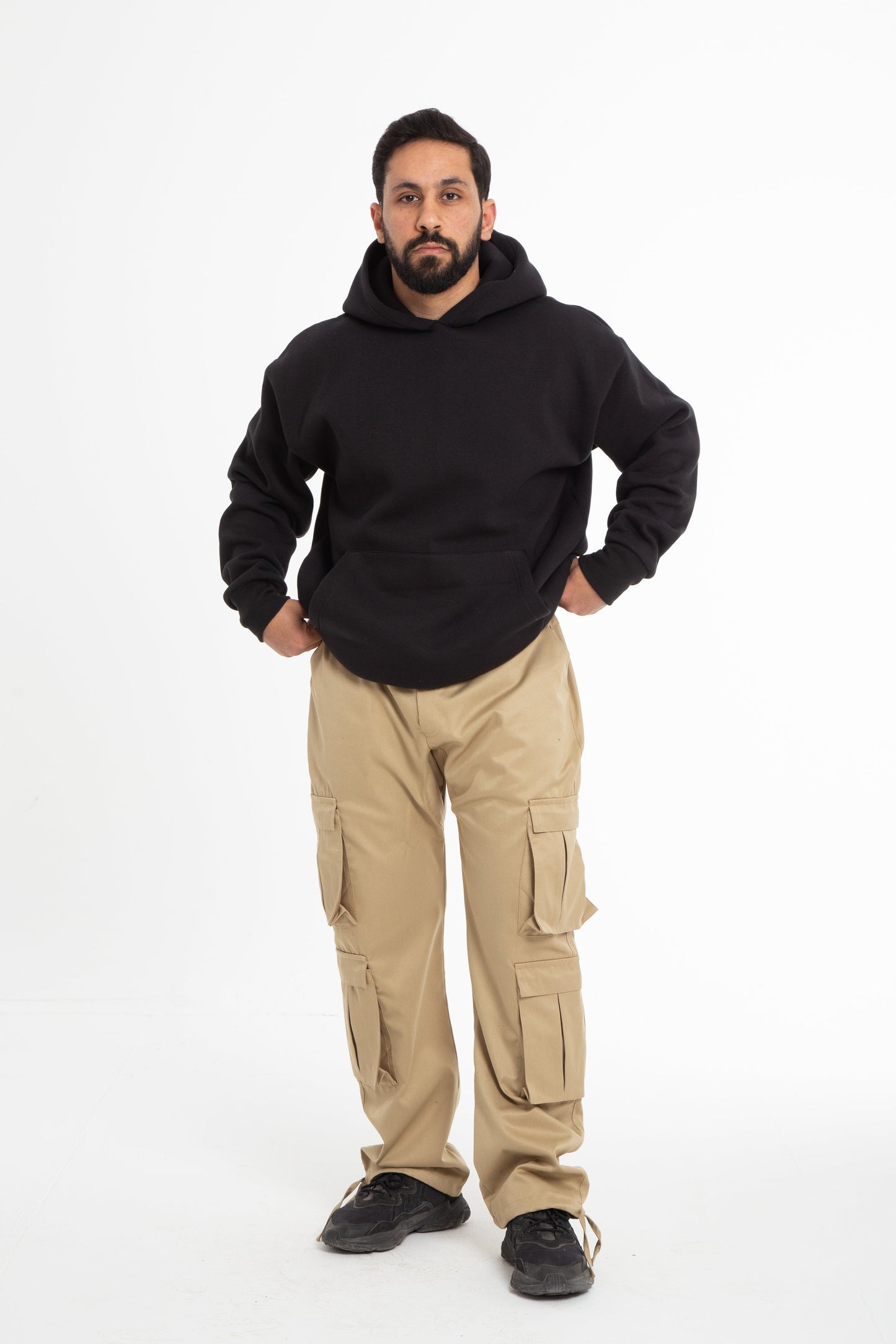 Cargo pants with elastic waist band