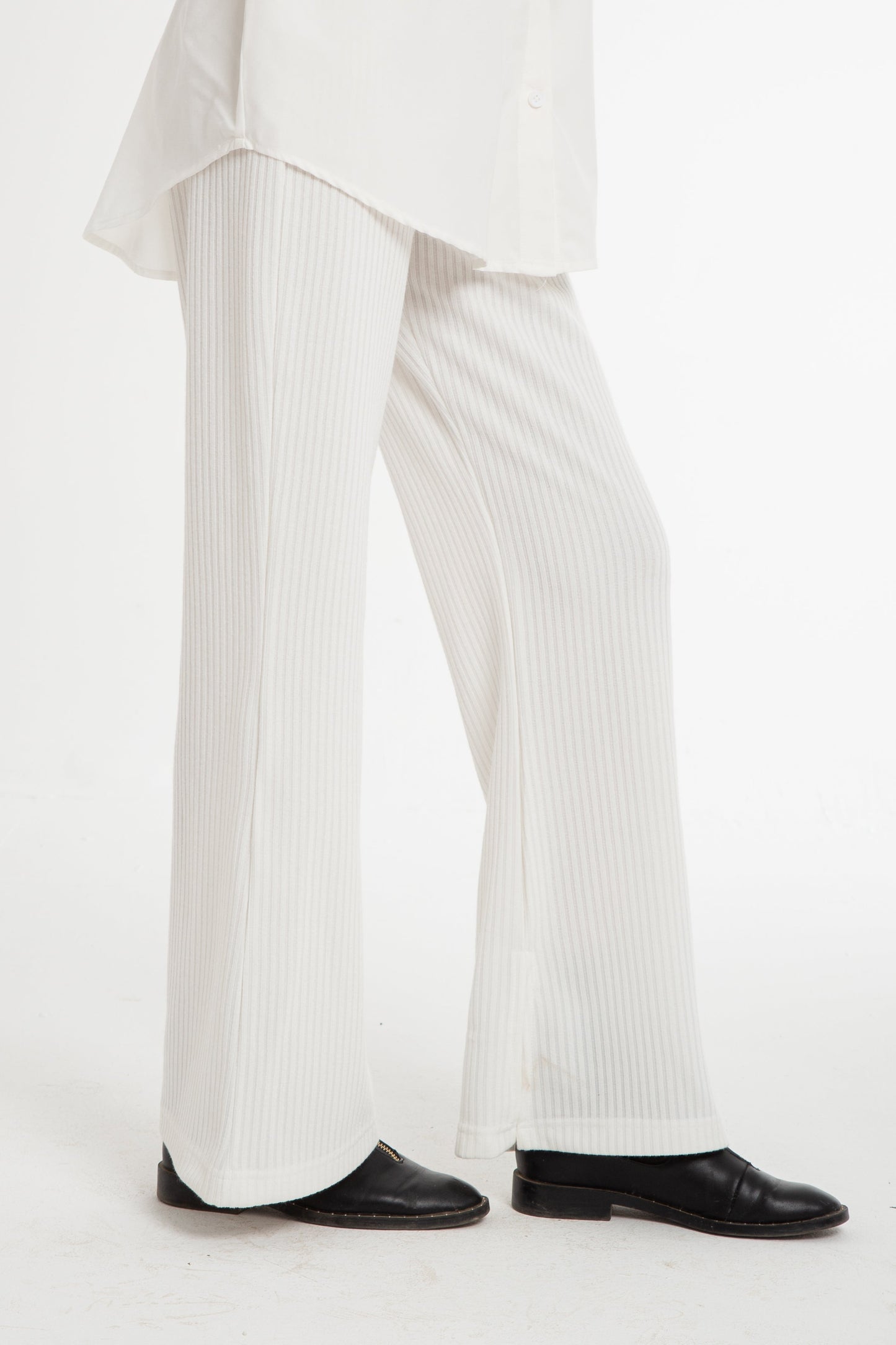 Tricot pant with side slit