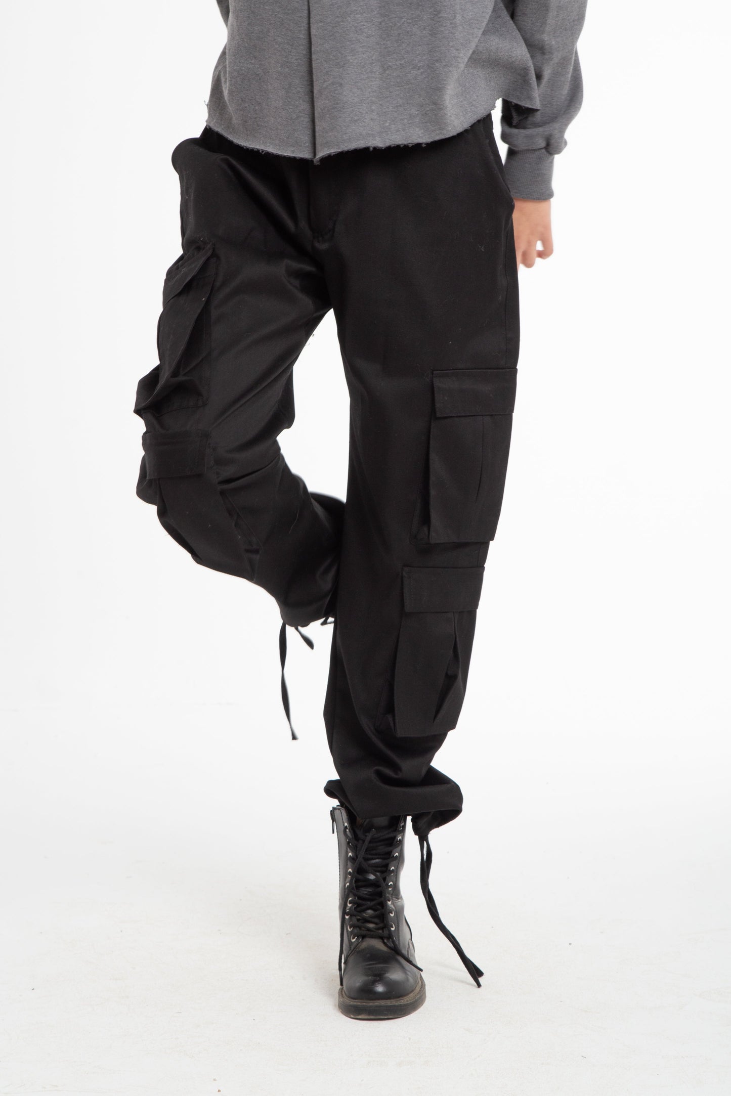 Cargo pants with elastic waist band