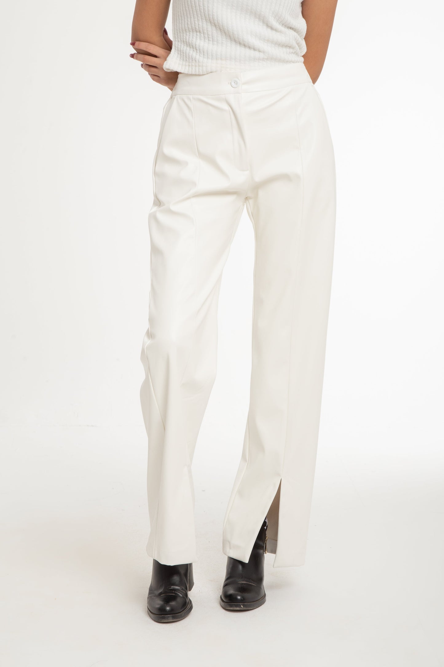 Leather pant with front slit