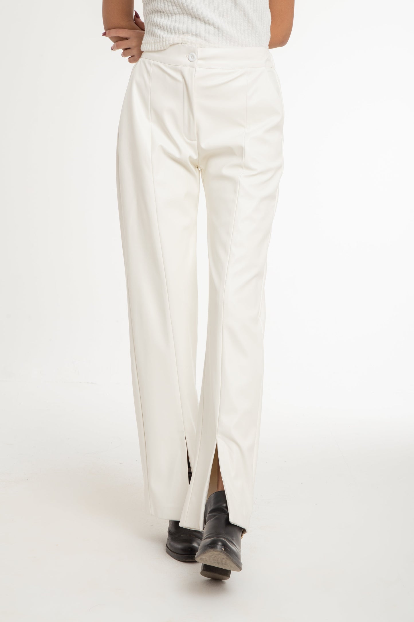 Leather pant with front slit