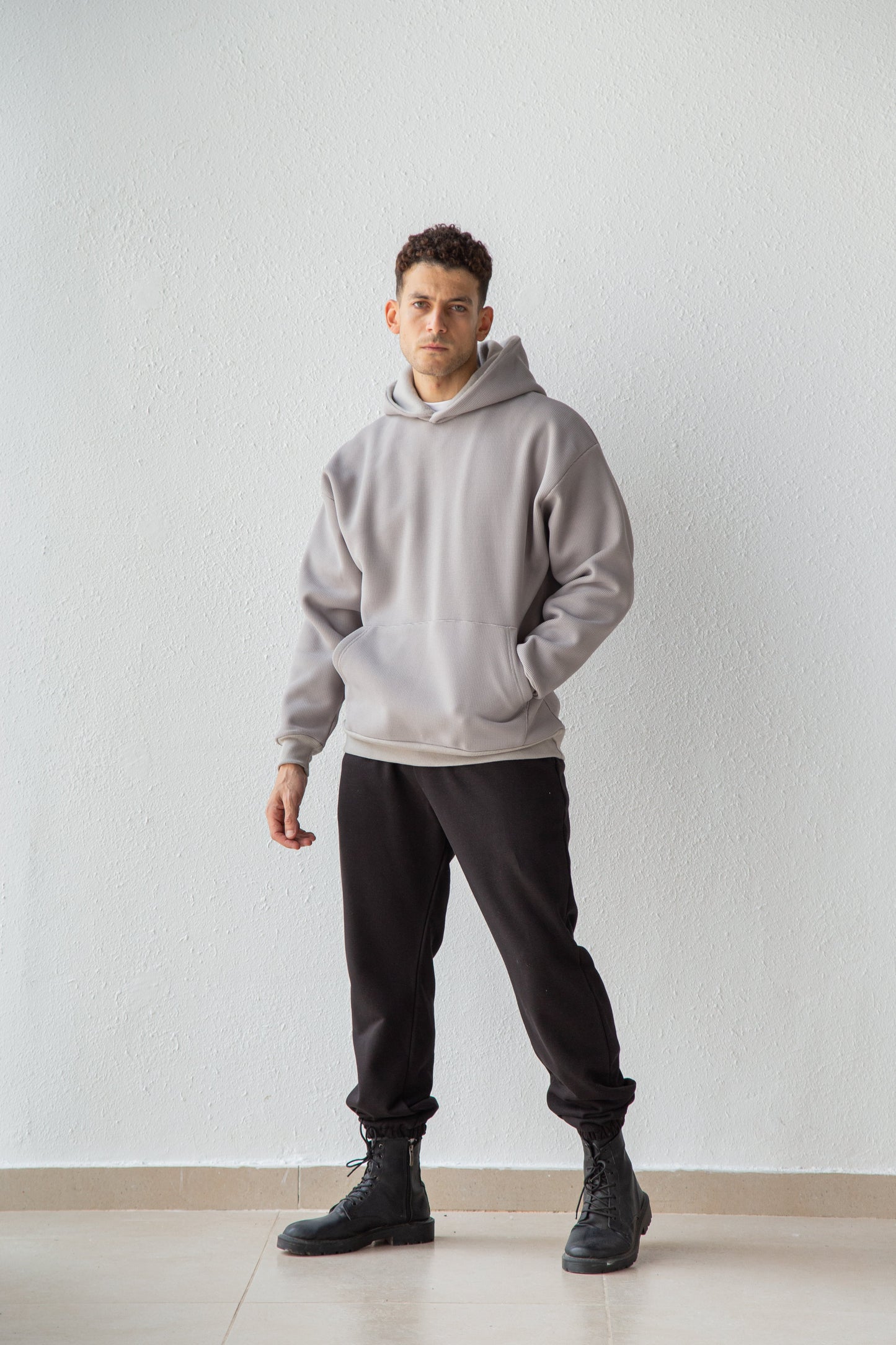 Oversized hoodie - Automatic wholesale prices at checkout