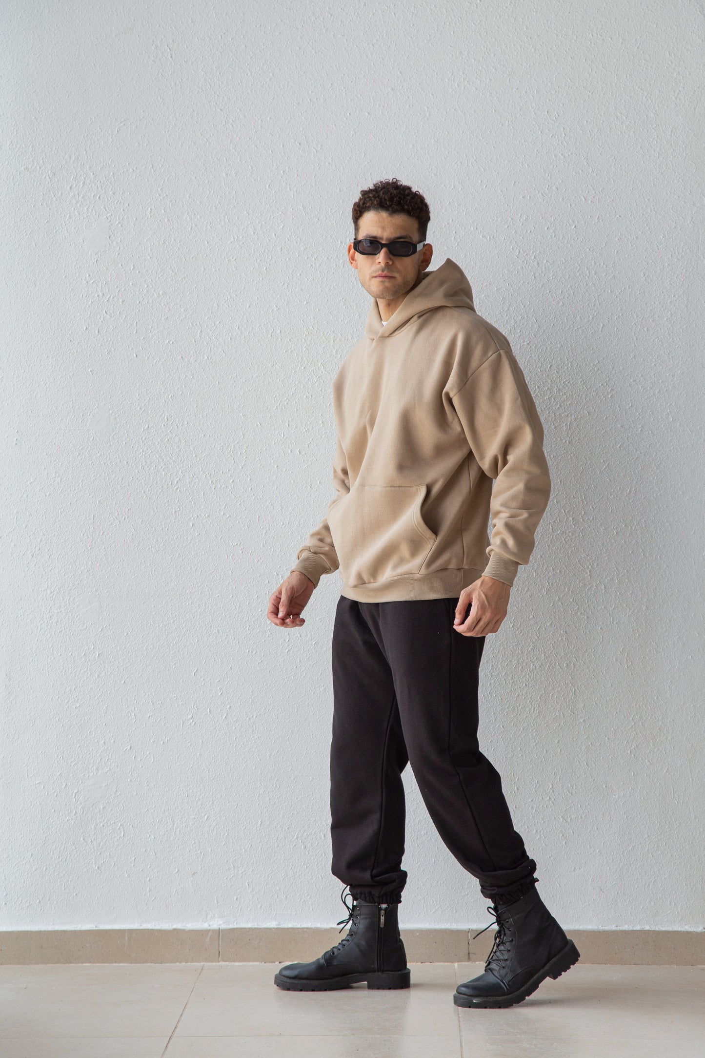 Oversized hoodie - Automatic wholesale price (375 LE) at checkout