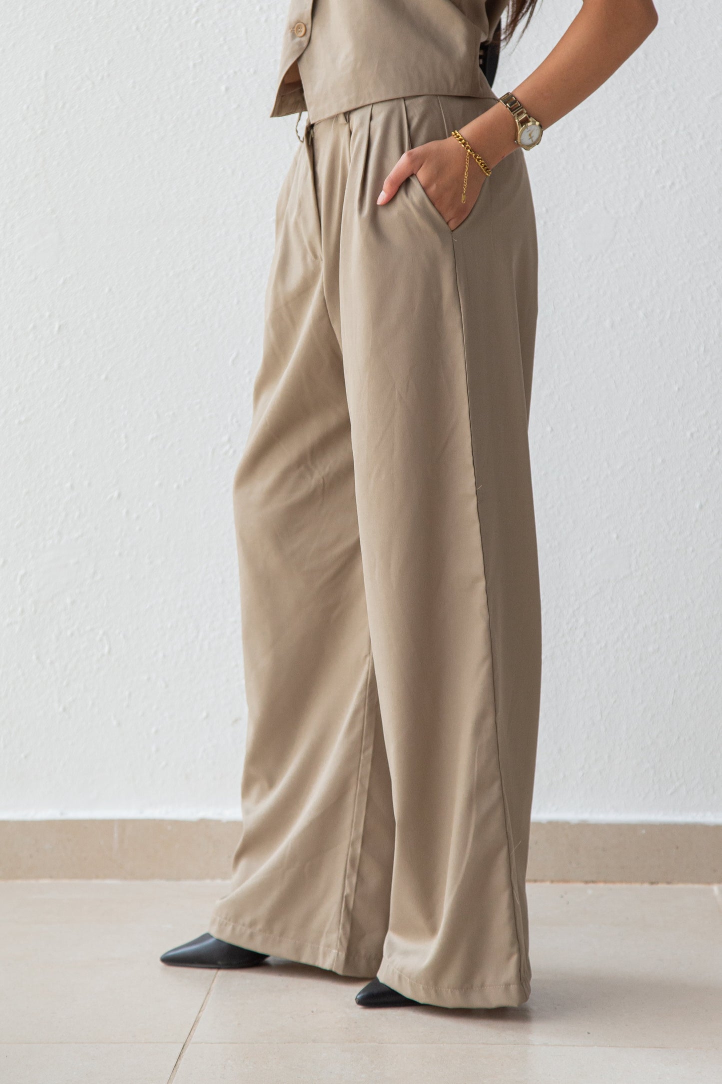 Pants With Front Pleats